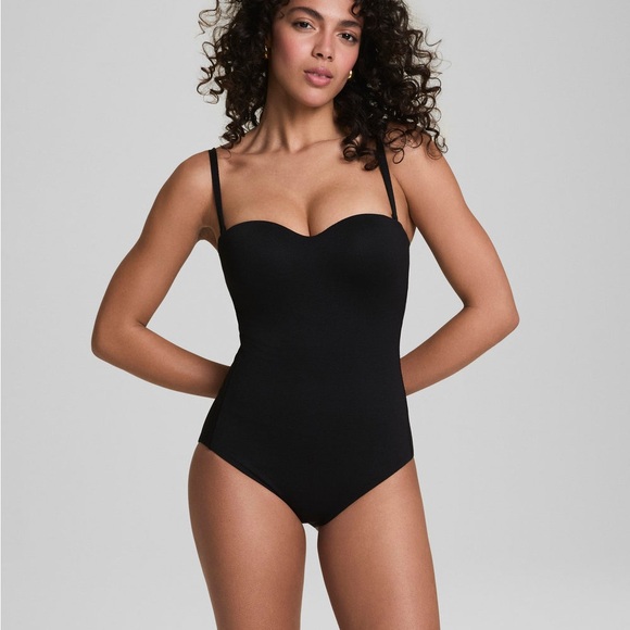 SPANX Other - Spanx pique bandeau one piece